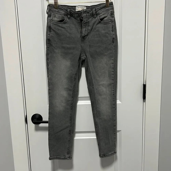 Fat Face UK || Women’s Sway Slim Den-light grey the Eco Denim Jeans size UK 8S - Picture 1 of 8